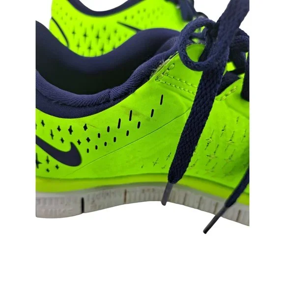 Nike Free 4.0 V2 Men's Size 9 Electric Green Reflect Silver Pure Platinum - Picture 4 of 12